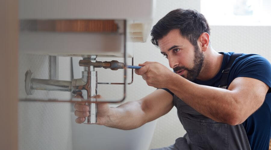 Professional water heater installation services in Raymond, MS
